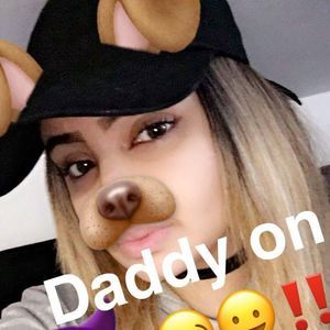 Meet your Posher, Alejandra