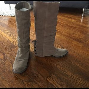 Naughty money beige boots