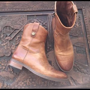 Vince Camuto Saddle Colored Boots