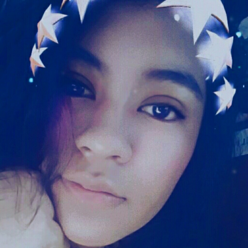 Meet your Posher, Iris