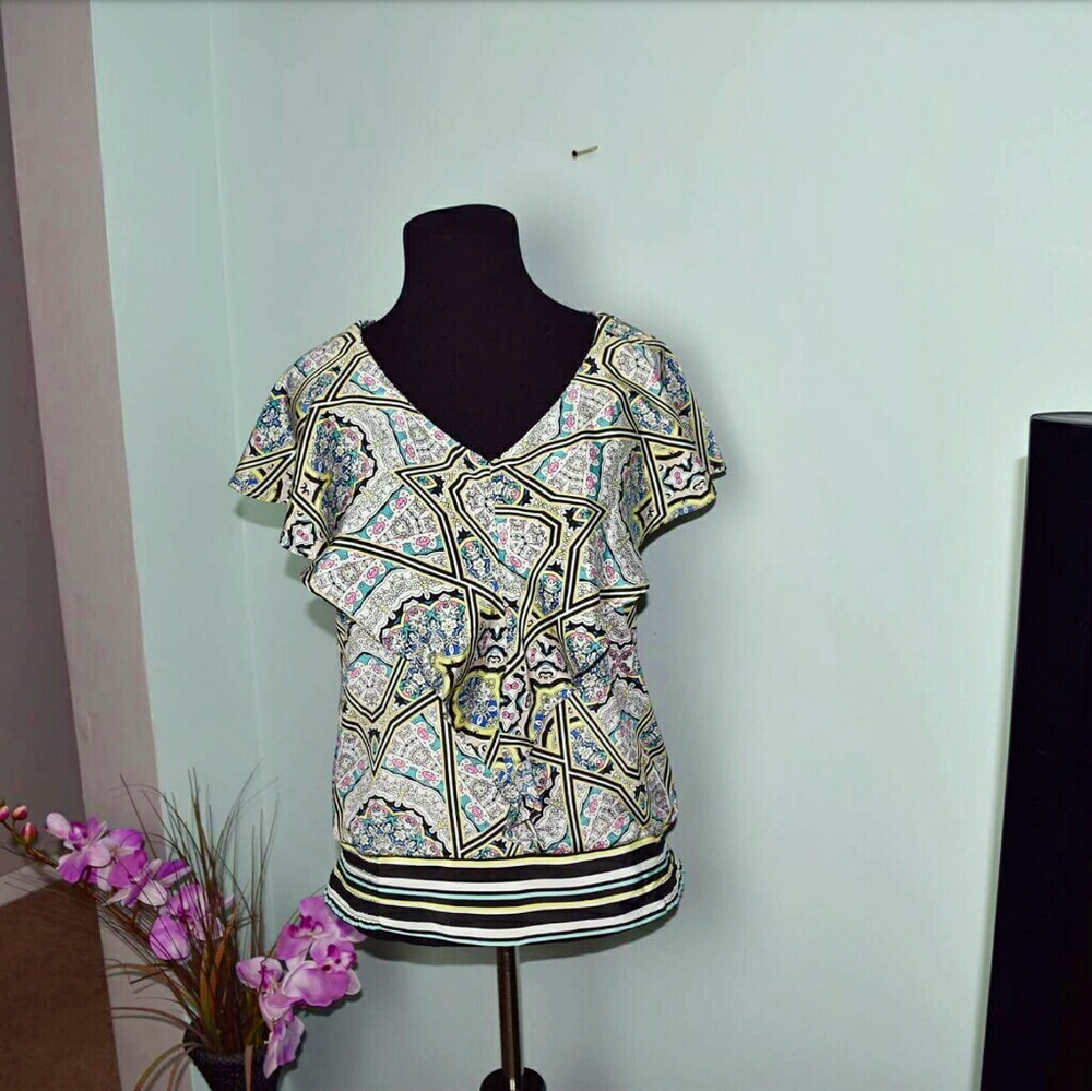 Beautiful Sunshine Colored Multi Print Blouse - Picture 1 of 2