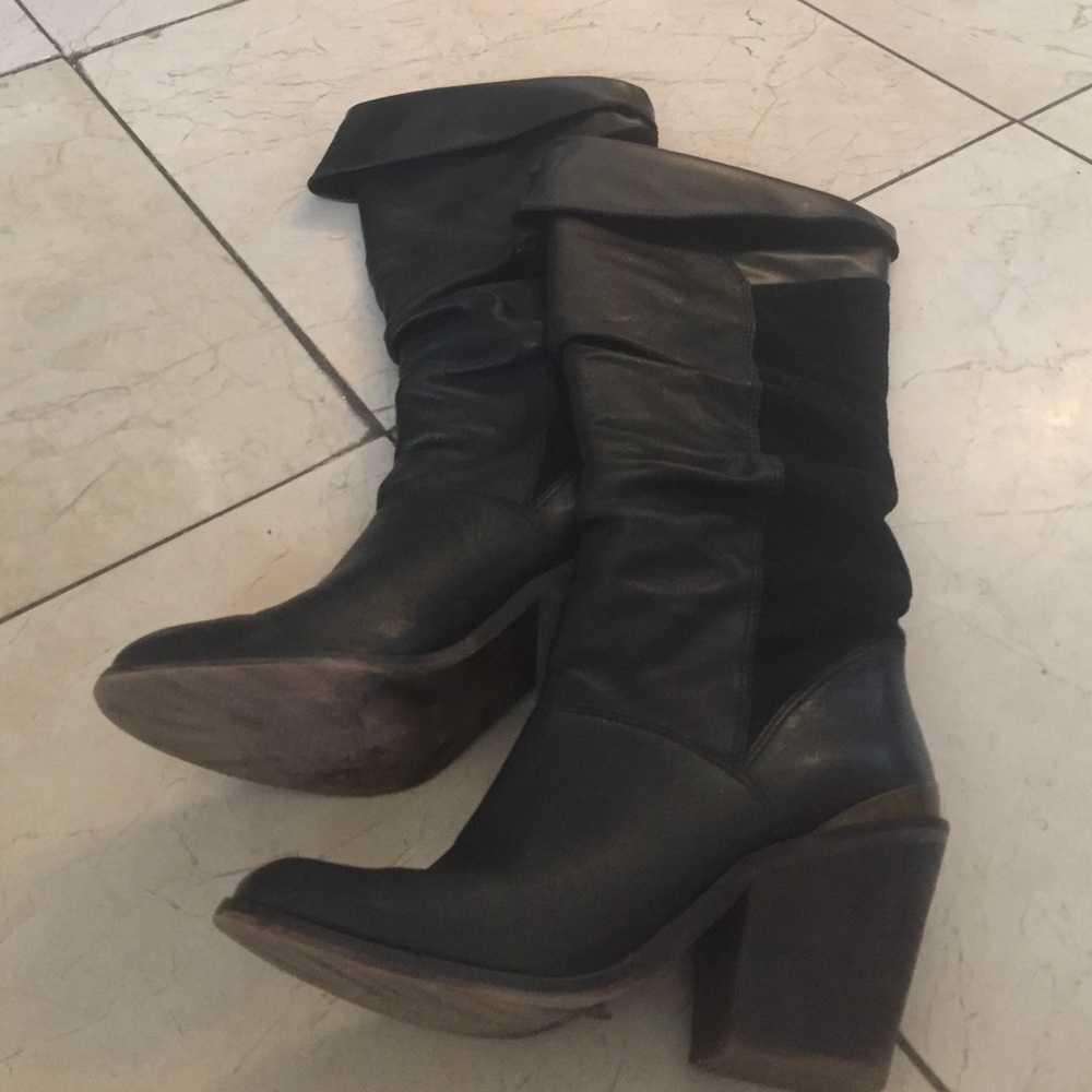 Black suede and leather boots👍🏼