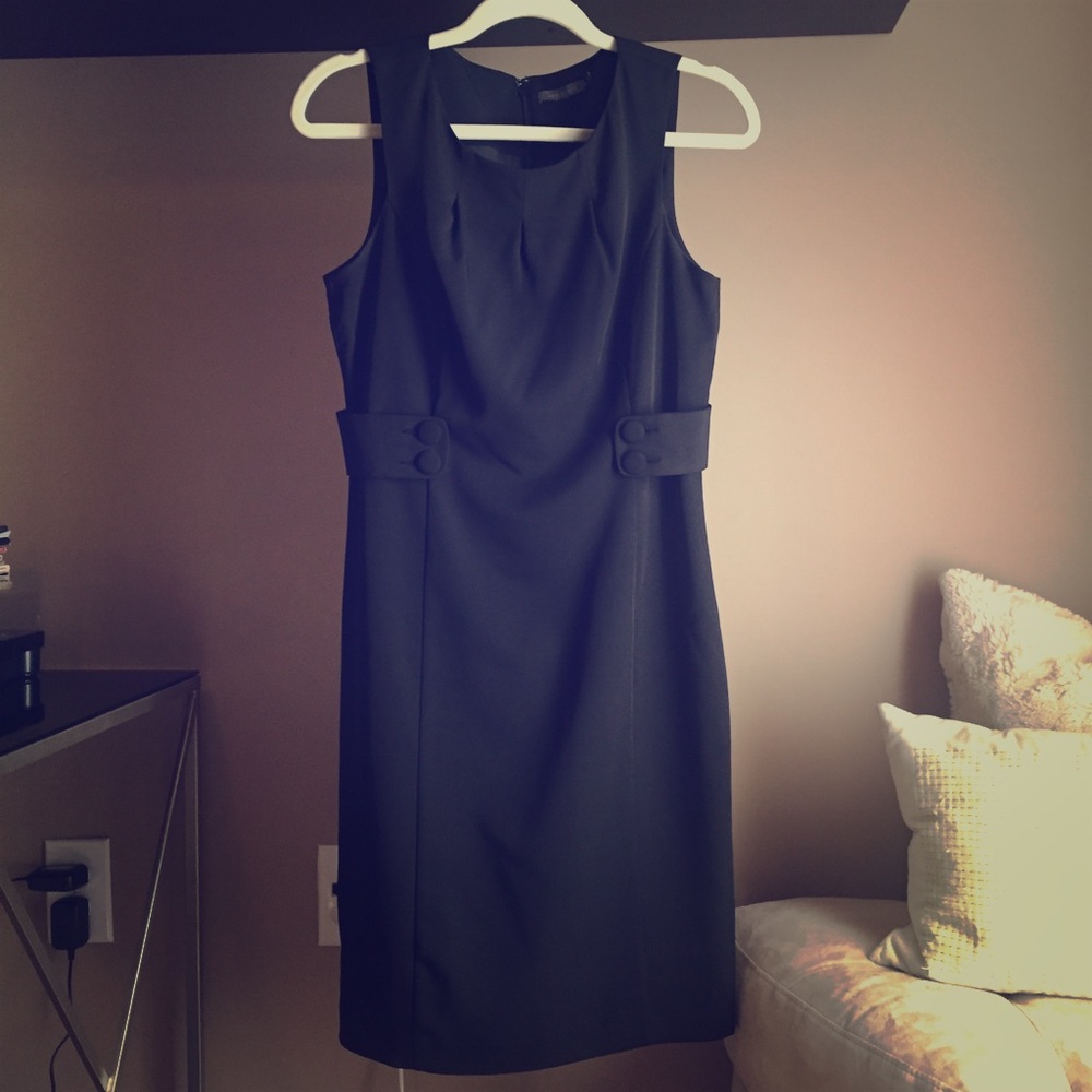 Kristin Davis black dress ⭐️