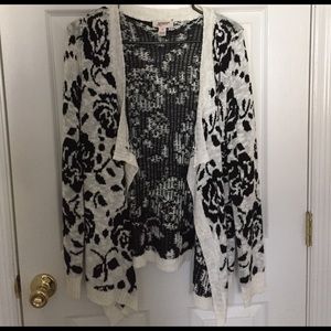 Arizona Jean Co. Cardigan