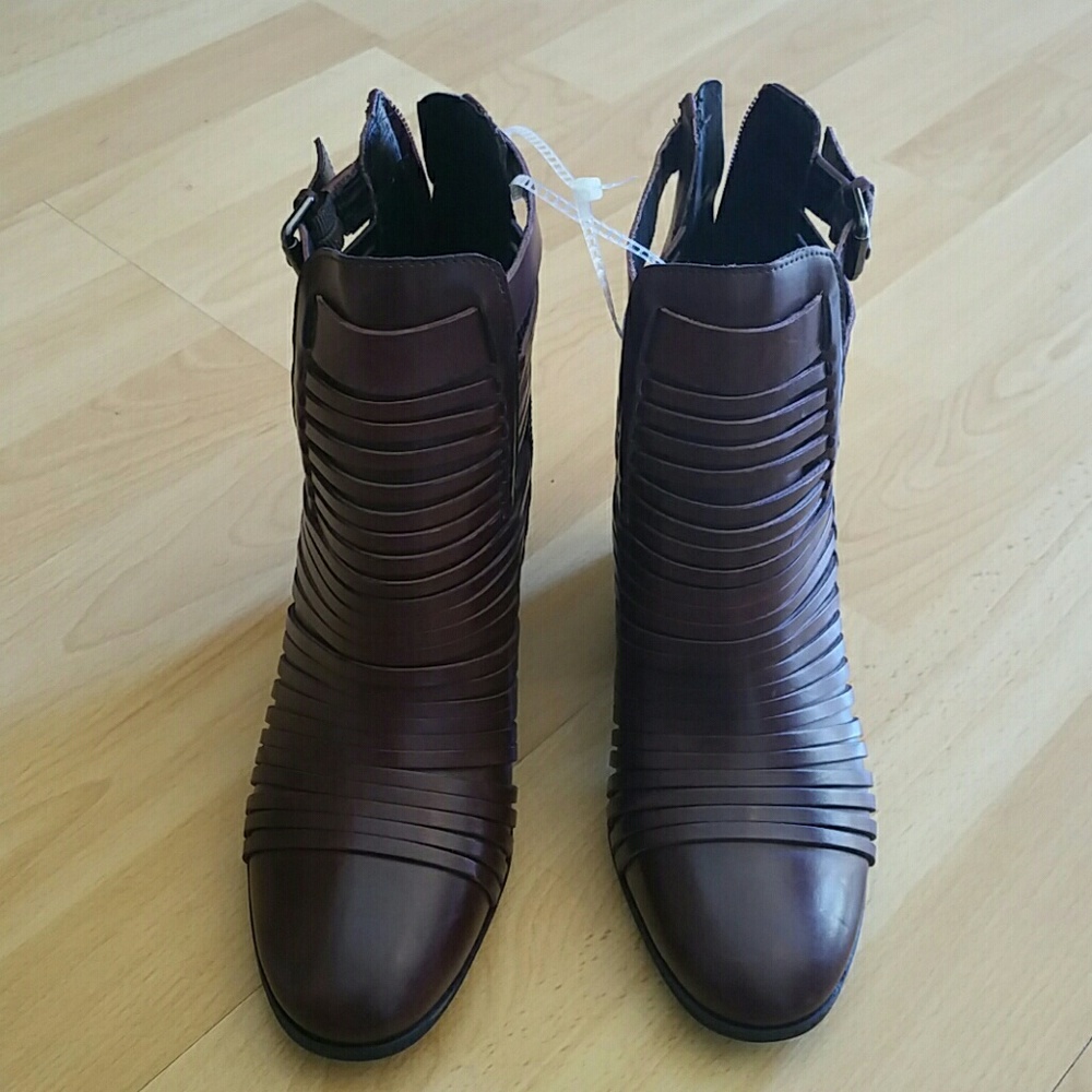 Bootie - circus by Sam Edelman