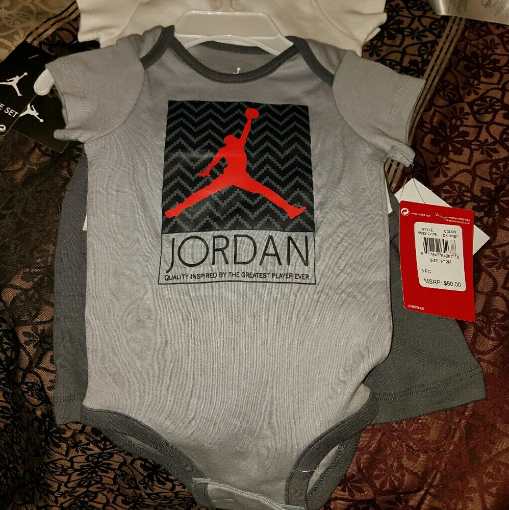 Brand new with tags Nike Jordan outfit