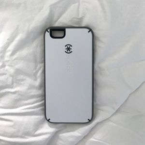 White/Grey Mightyshell Speck case for iPhone 6/6s