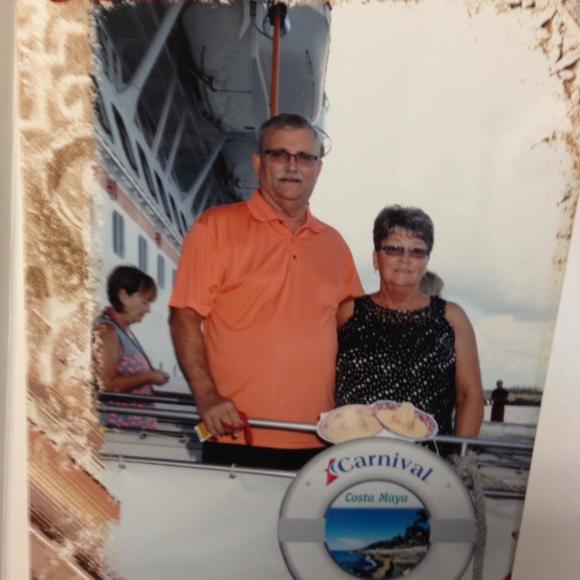 Meet your Posher, Retha - Picture 1 of 1