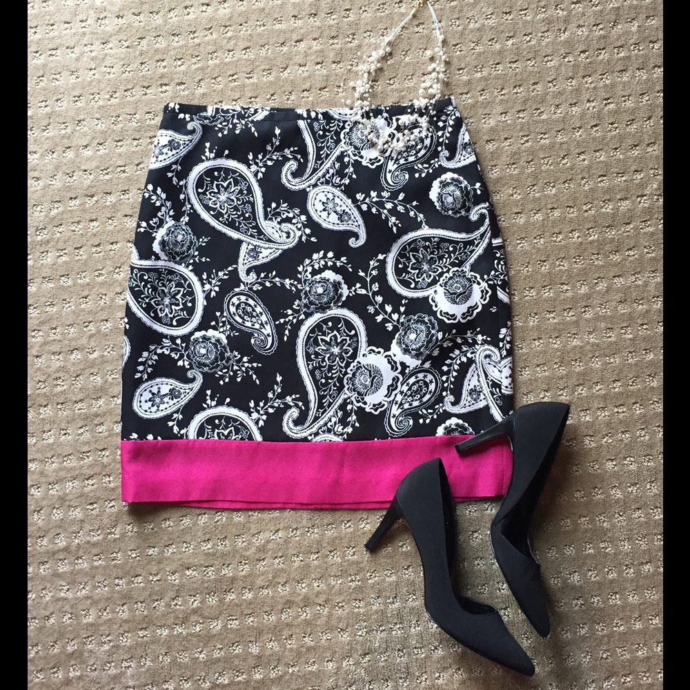 Ann Taylor Loft silk-blend pencil skirt 💋