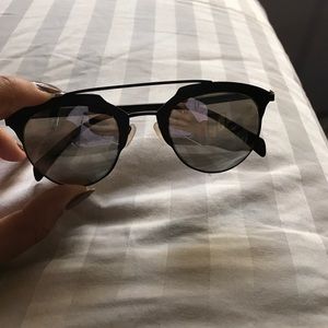 Steve madden never worn mirror sun glasses