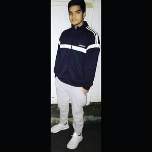 Meet your Posher, Juan