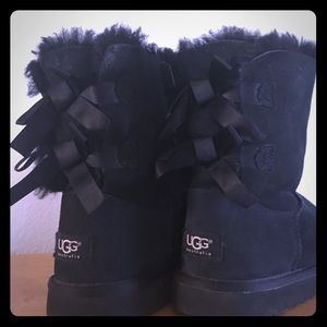 Black Ugg Boots with Double Bow Back!
