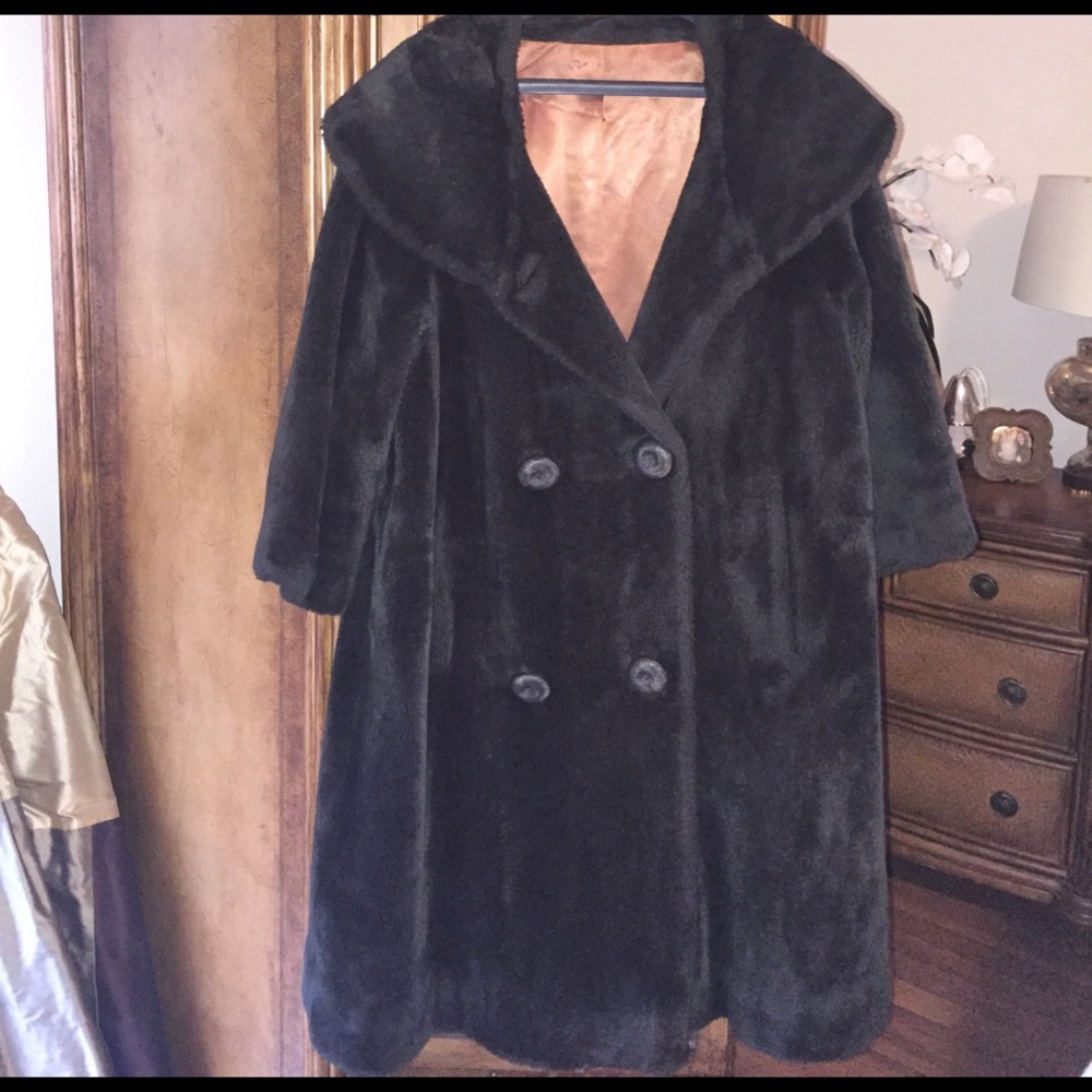 Gorgeous and glamorous coat