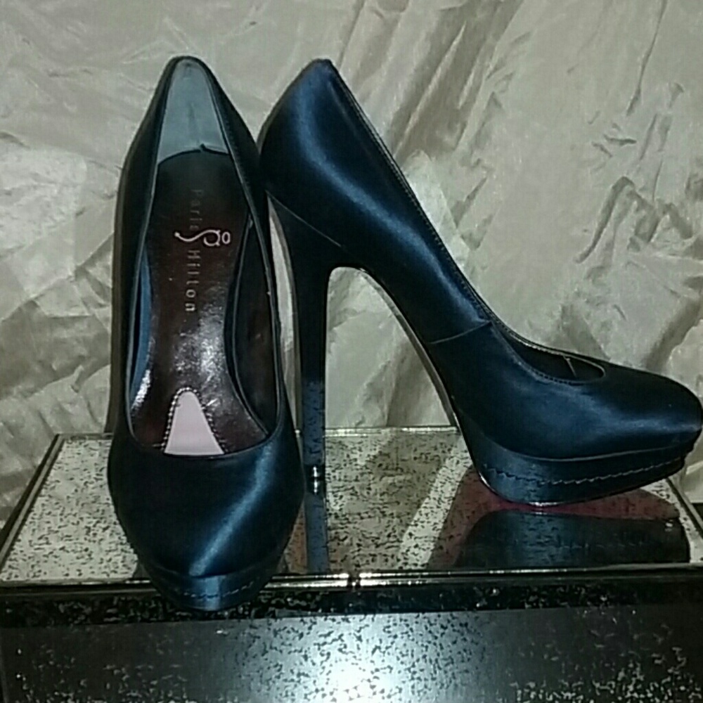 Pairs hilton Navy satin heels