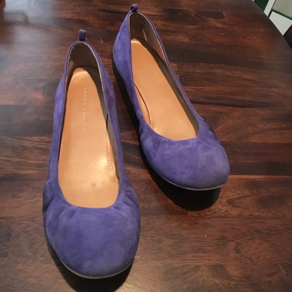 Royal Blue Audrey Brooks Shoes. Size 9