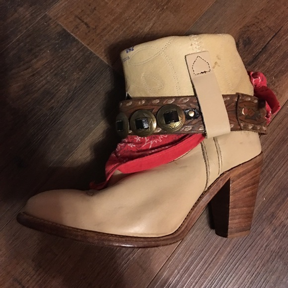 SOLD via Facebook*** $100 - Picture 2 of 4