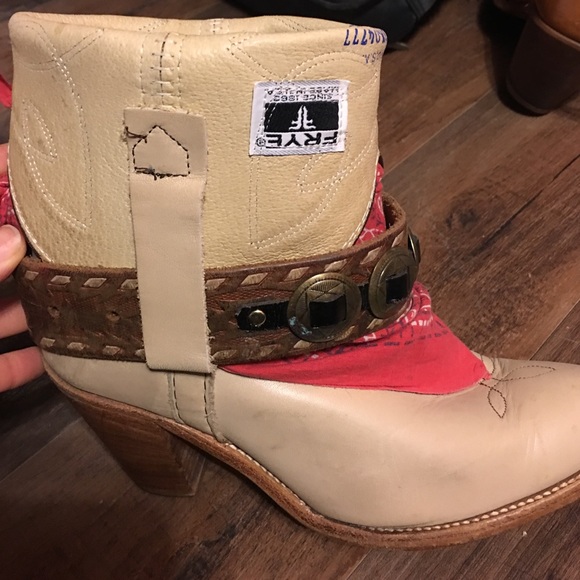 SOLD via Facebook*** $100 - Picture 4 of 4