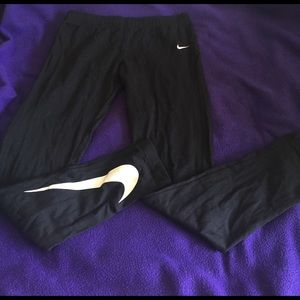 Nike swoosh Leggings