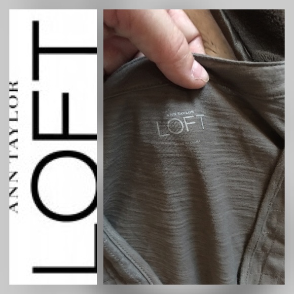 🛍LOFT gray top/blouse - Picture 3 of 3