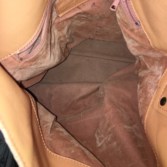 Vintage Falor bucket Leather bag. OPEN TO OFFERS! - Picture 4 of 8