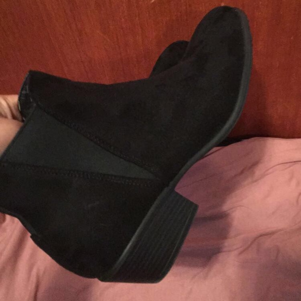 Ankle boots
