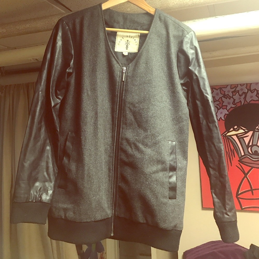 Knot Sisters Women's Jacket