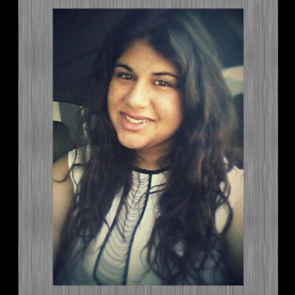 Meet your Posher, Zena