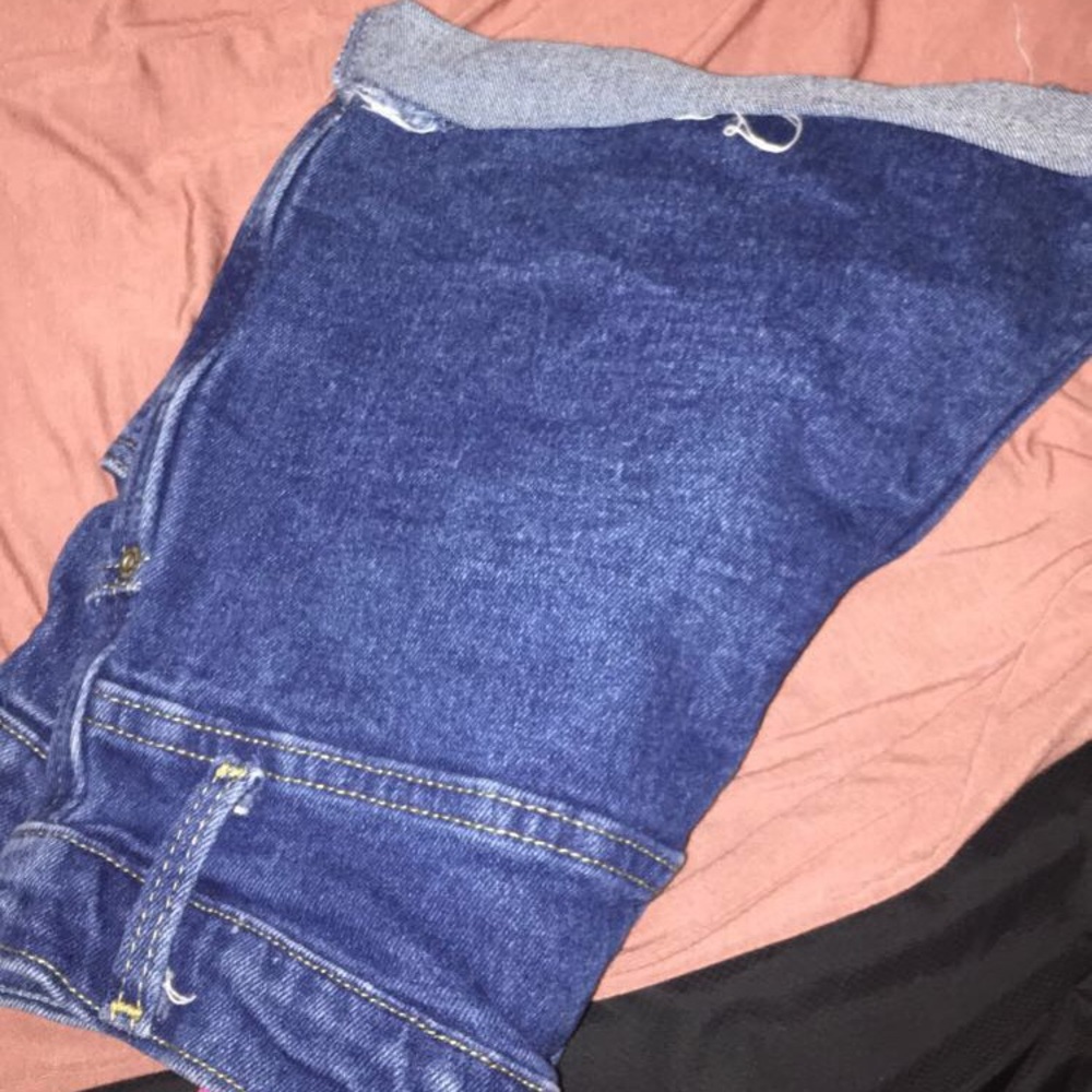 Jean shorts - Picture 2 of 3