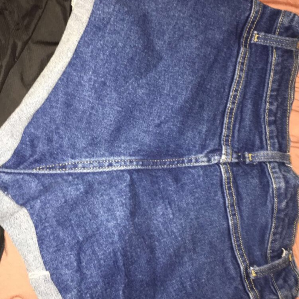 Jean shorts - Picture 3 of 3