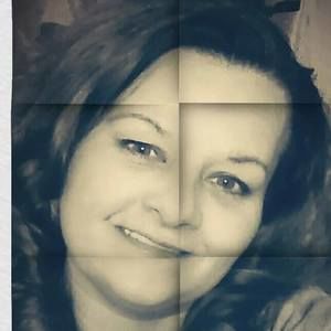 Meet your Posher, Christy