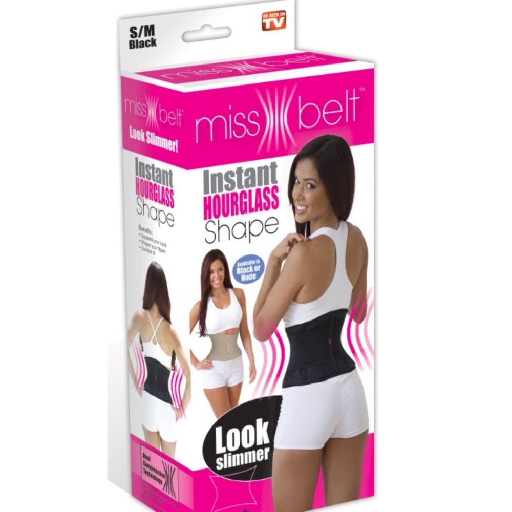 Miss Belt Nude S/M