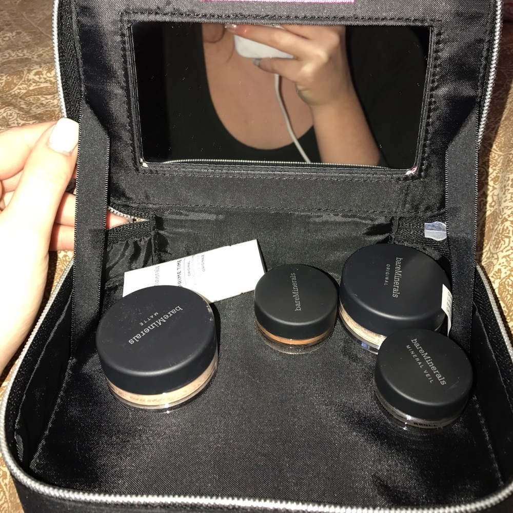 Bare minerals starter pack, opened never used!