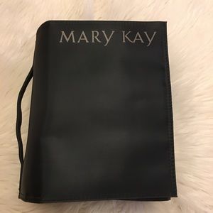 Mary Kay Travel-Roll Up Bag