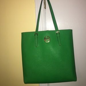 Michael Kors tote