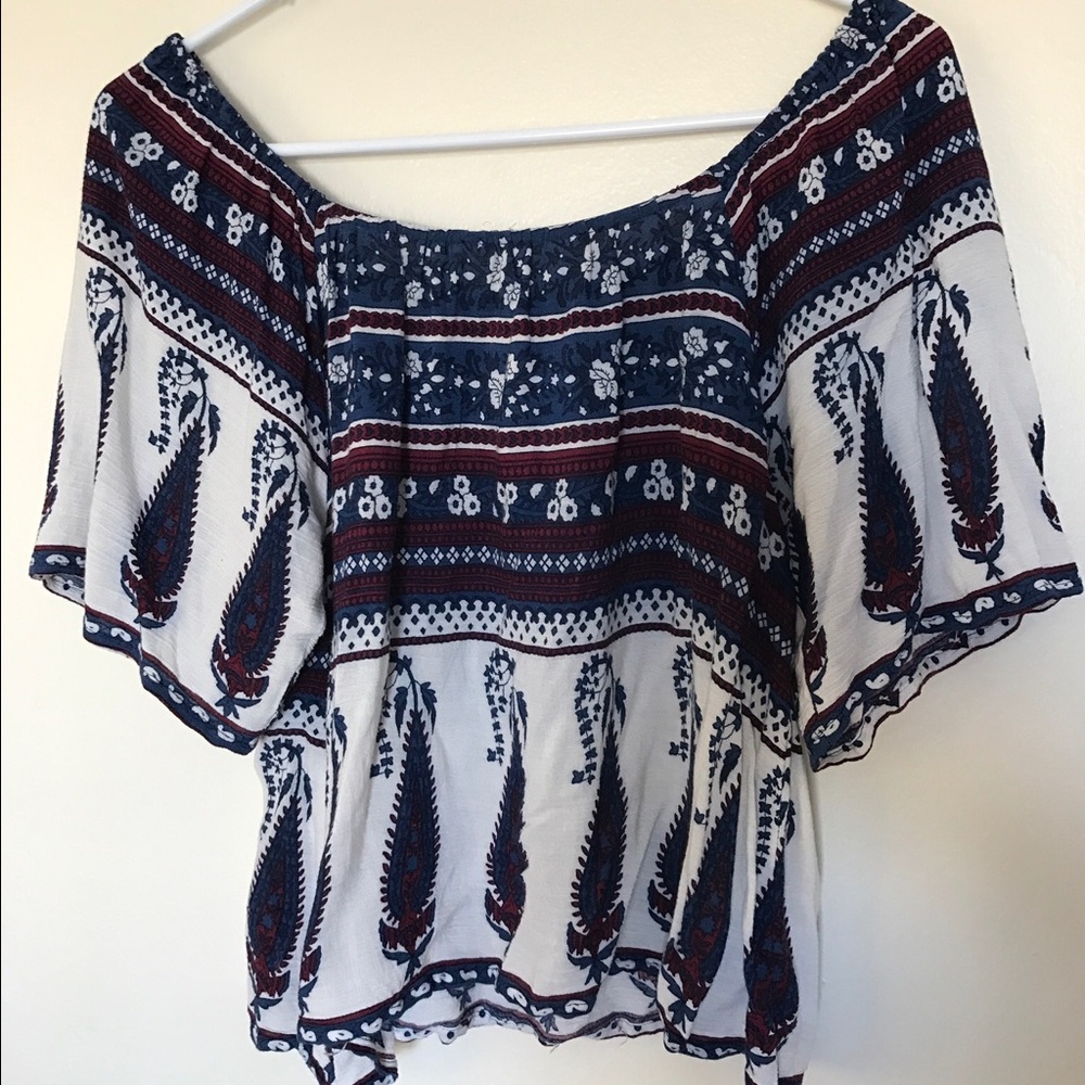 Off the shoulder crop top, paisley print!