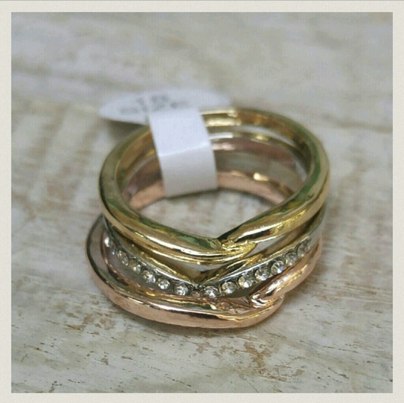 18K Tri Tone Stackable Pave Wave Midi Rings - Picture 3 of 4