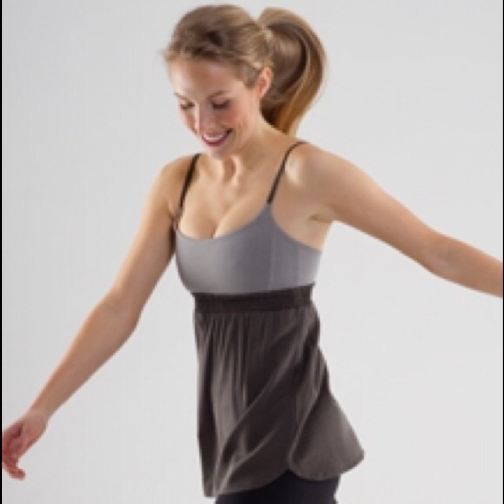 Lululemon Bliss Tank - size 6