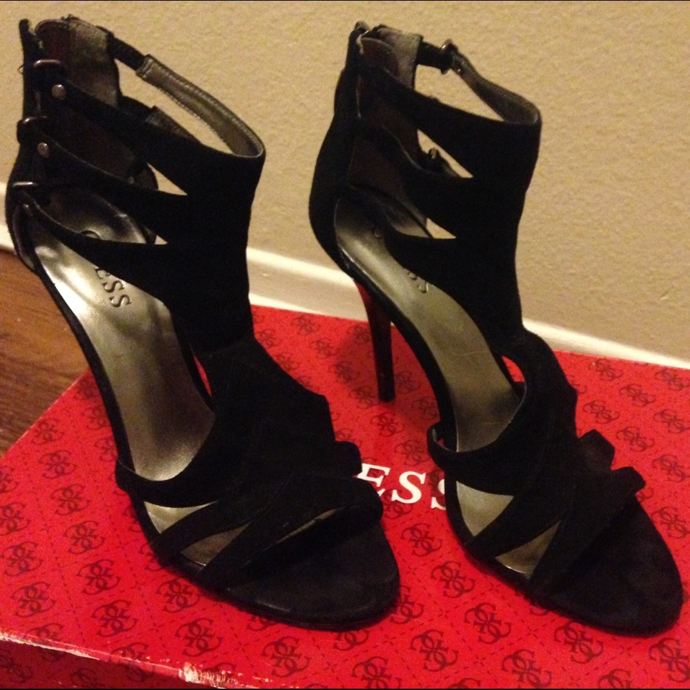 GWNIMBLE Suede heels