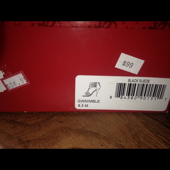 GWNIMBLE Suede heels - Picture 2 of 7