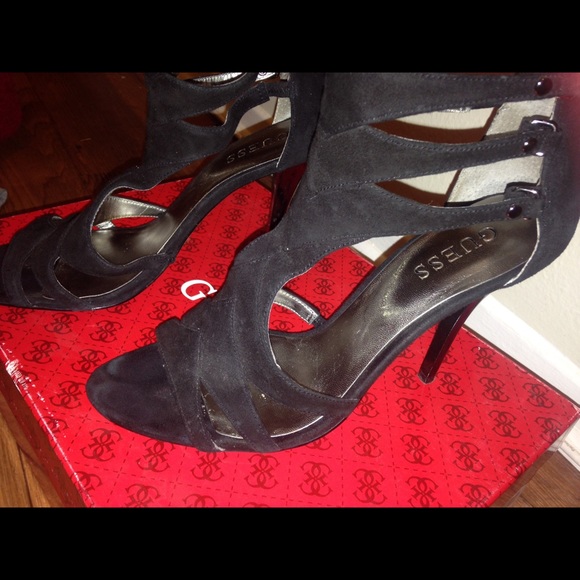 GWNIMBLE Suede heels - Picture 3 of 7