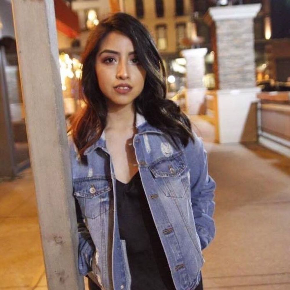 Meet your Posher, Karla