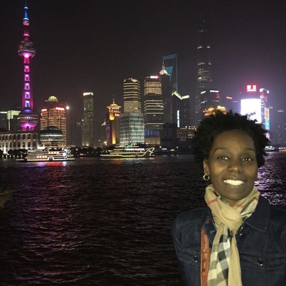 Meet your Posher, Desiree