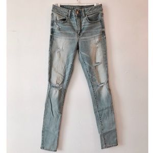 American Eagle Distressed Skinny Jeans Size 4