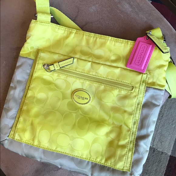 Coach Handbags - Coach Crossbody