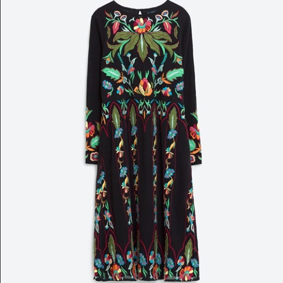 ZARA LIMITED EDITION FLORAL EMBROIDERED DRESS SIZE S//M REF 6895//101 NWT!!!