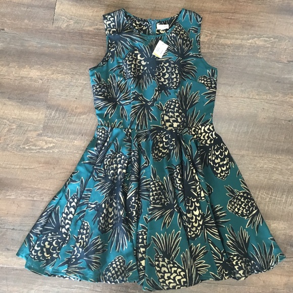 Maison Jules Dresses & Skirts - NWT Teal Gold Metallic Pineapple Print Dress M