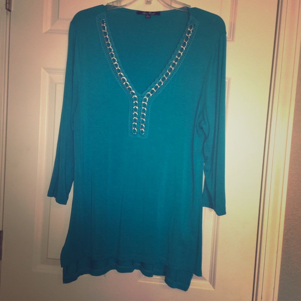Beautiful V-Neck Teal Tunic