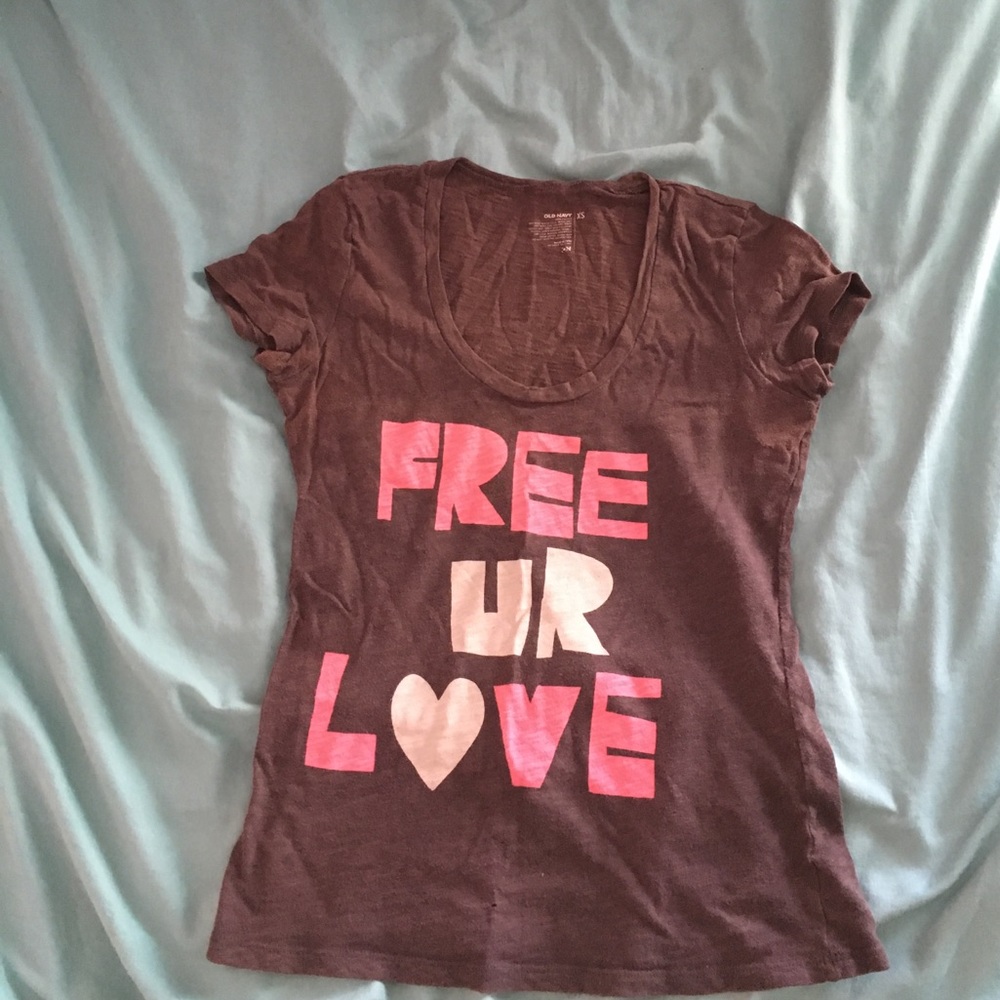 Woman's Old Navy Tee