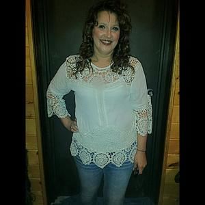 Meet your Posher, Christy