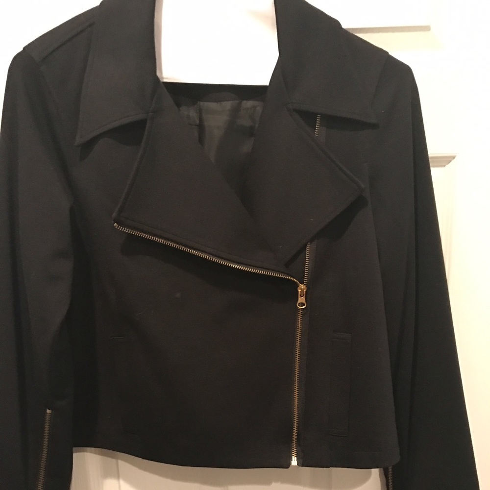 Super cute light weight jacket NEW